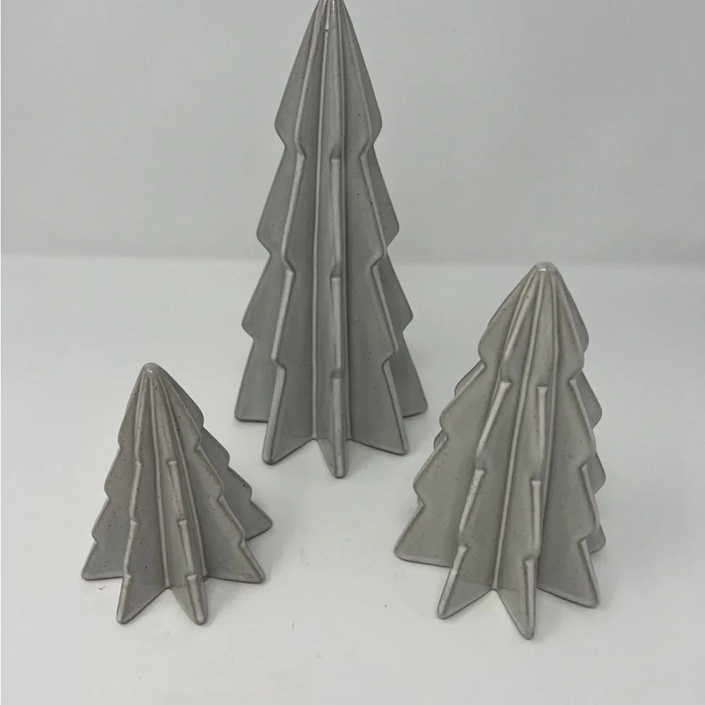 3 Ceramic Decorative Trees in Cream-Threshold